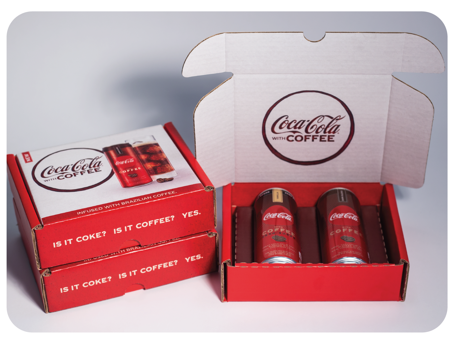 Custom digitally printed mailer box for Coca-Cola