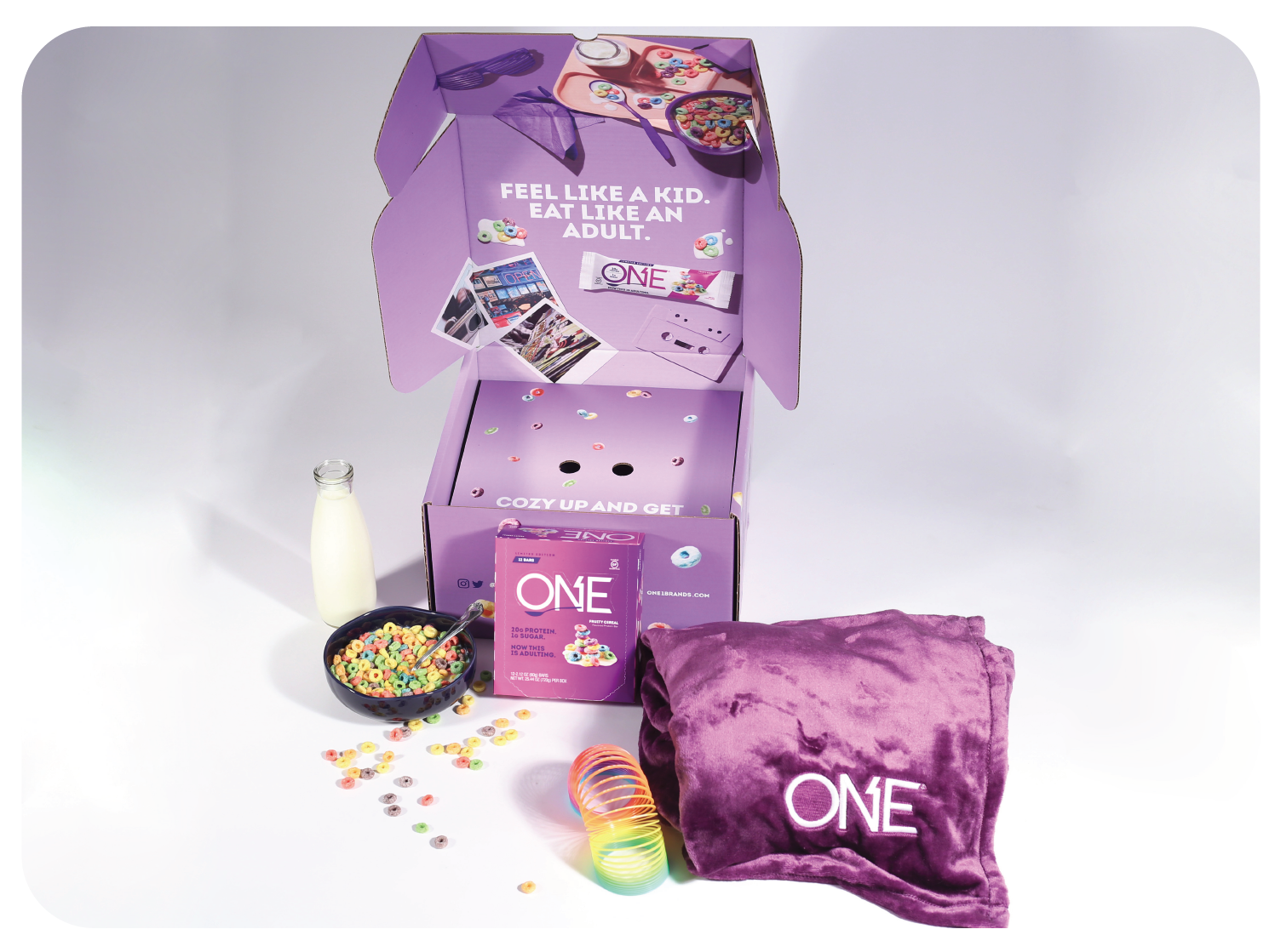 OneBrands custom mailer box with custom inserts. Fulfillment and drop shipping.